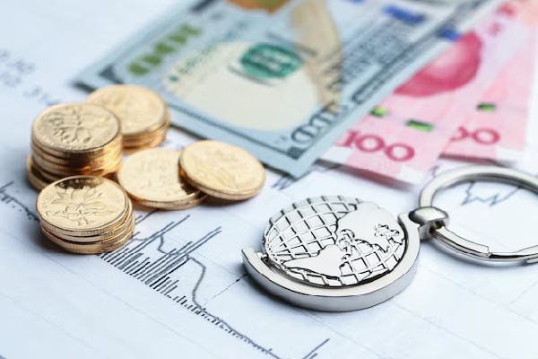 2024年新城控股商业运营总收入128亿元，2025年目标140亿元
